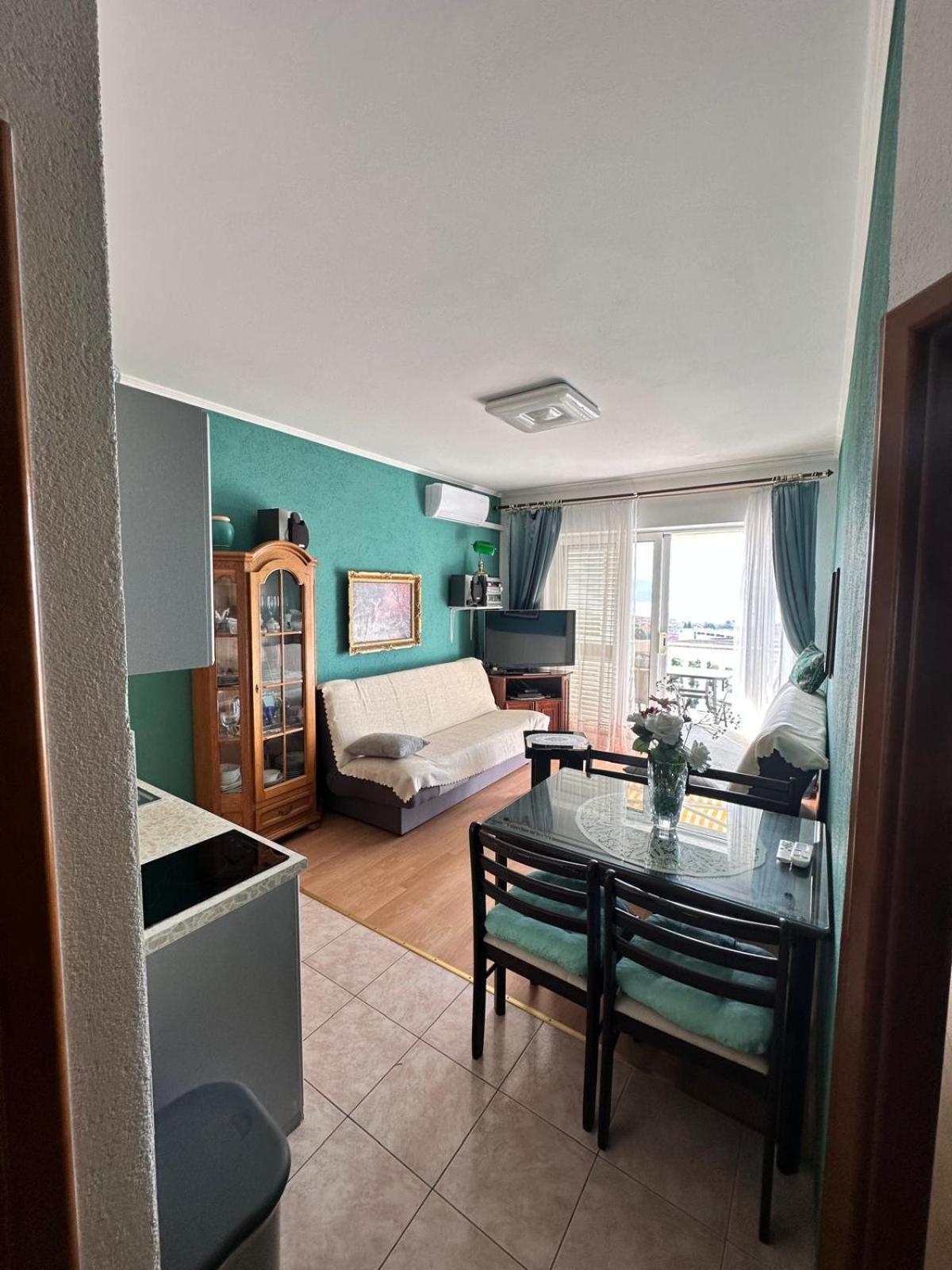 Apartment Djurda Krk Town